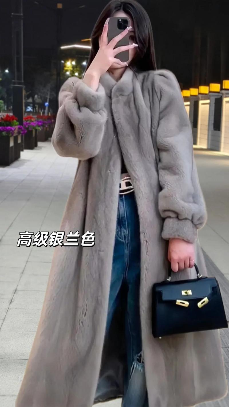 皮草网上商城：时尚与环保并重的新选择